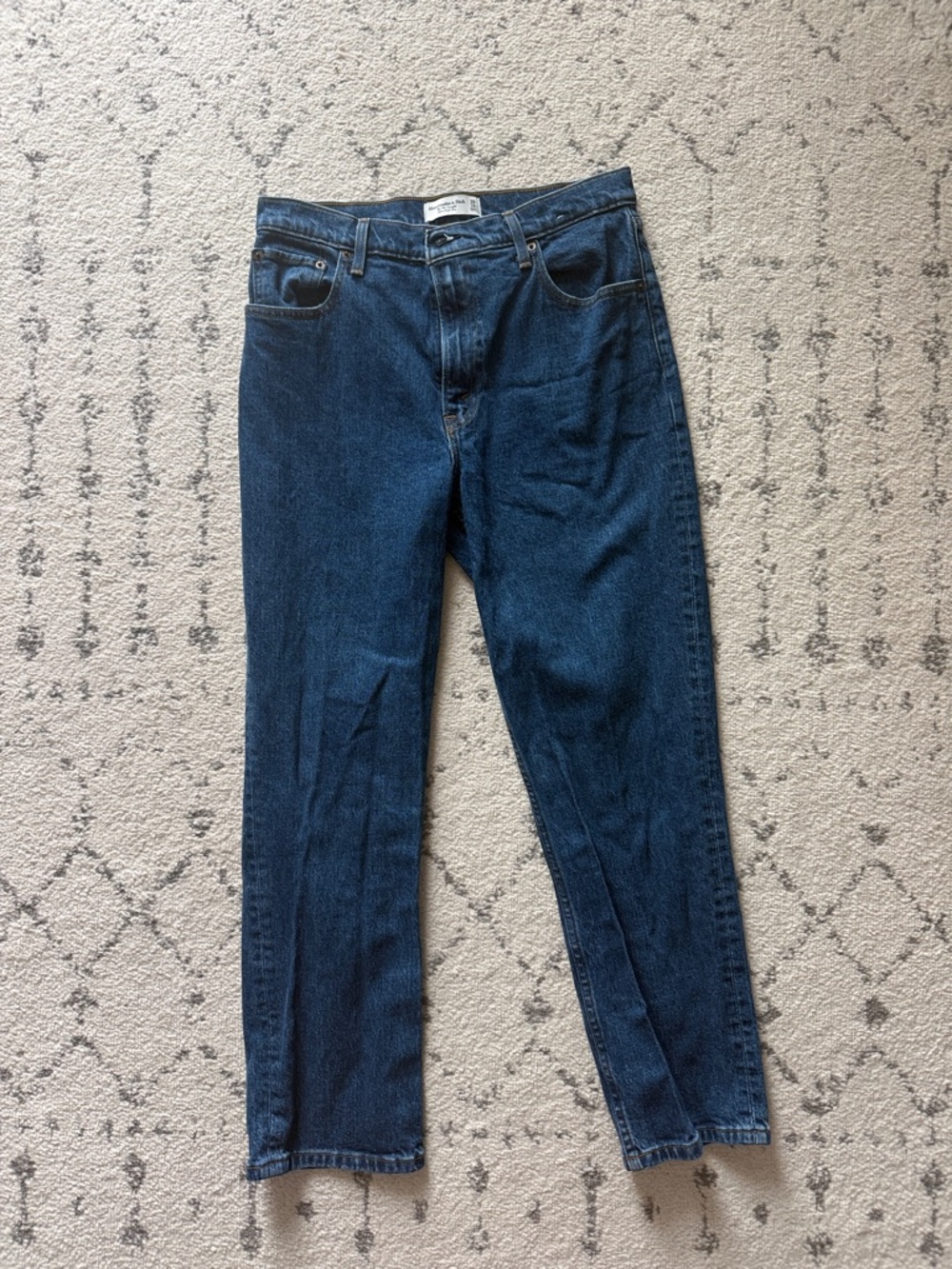 Abercrombie & Fitch Women's Dark Blue Straight-Leg Jeans